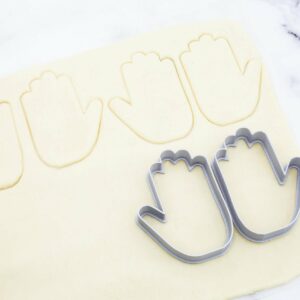 Two Hands Cookie Cutter Set - Dolce3D