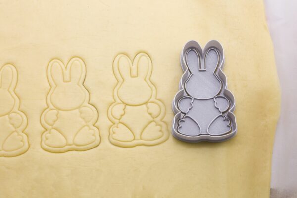 Happy Bunny Cookie Cutter - Dolce3D